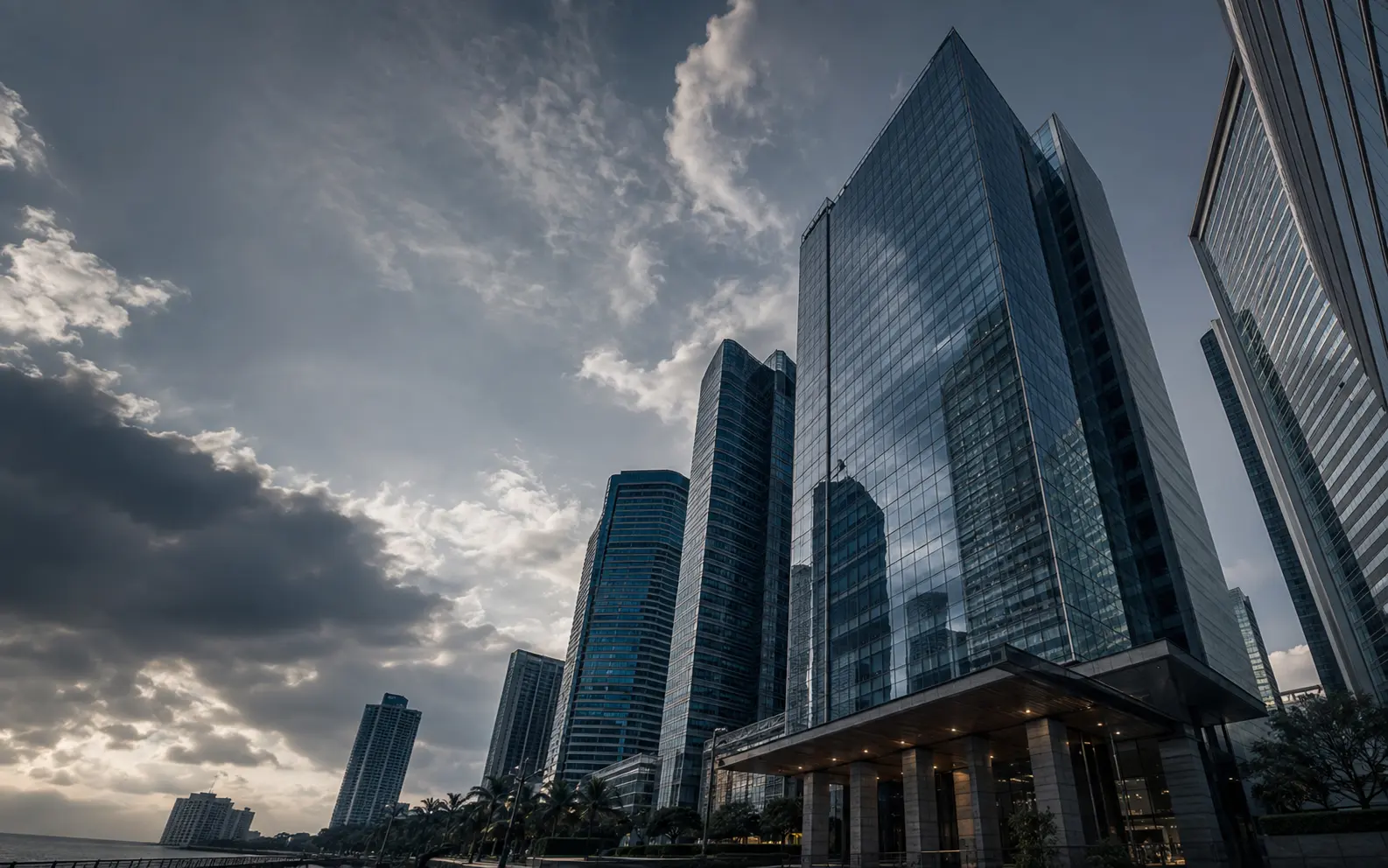 Banking & Finance